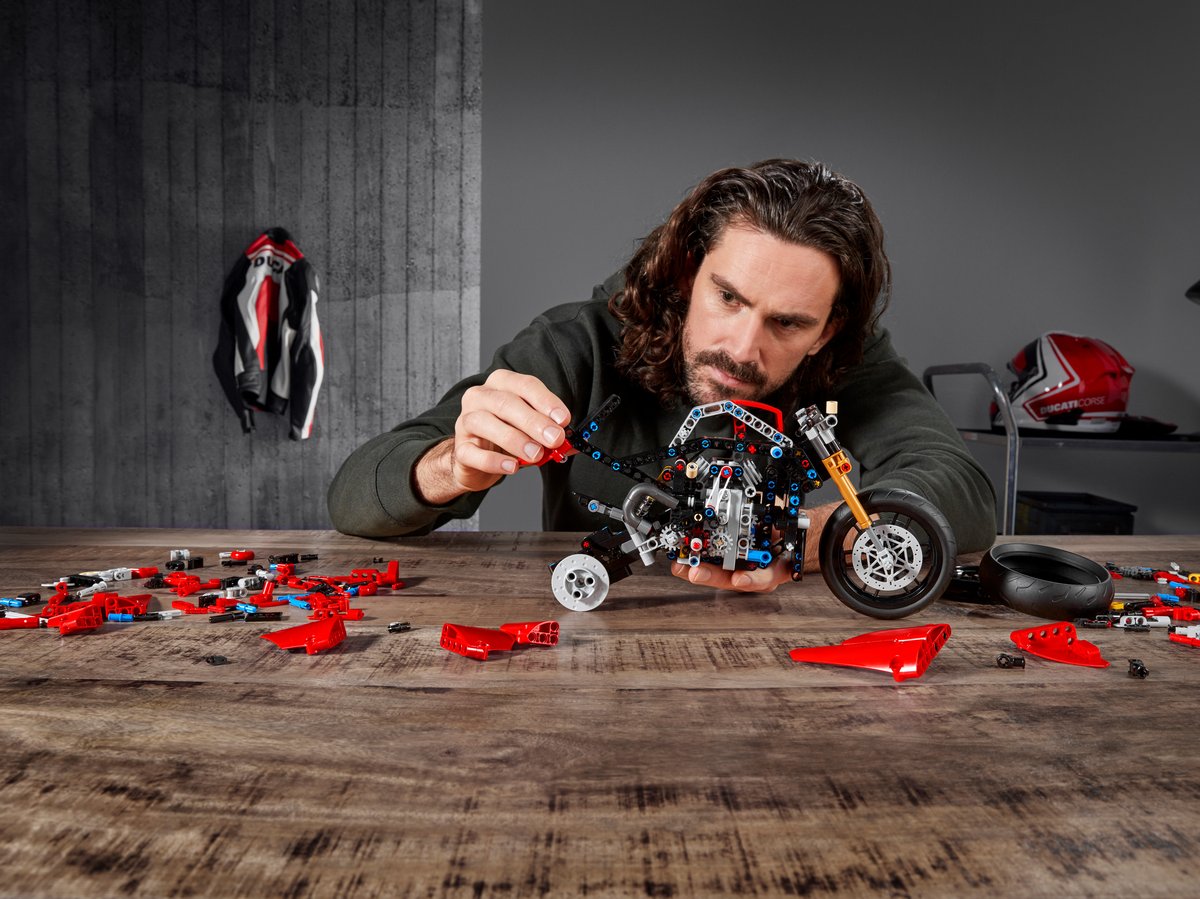 乐高 LEGO 42107 Ducati Panigale V4 R｜机械组（绝版现货）