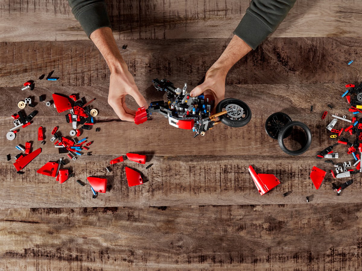 乐高 LEGO 42107 Ducati Panigale V4 R｜机械组（绝版现货）